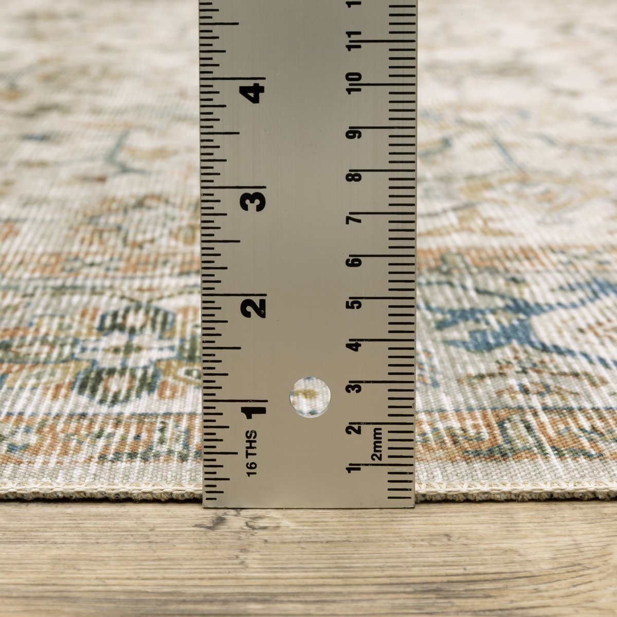 Oriental Weavers Charleston Printed CHA10 Oriental White Area Rugs