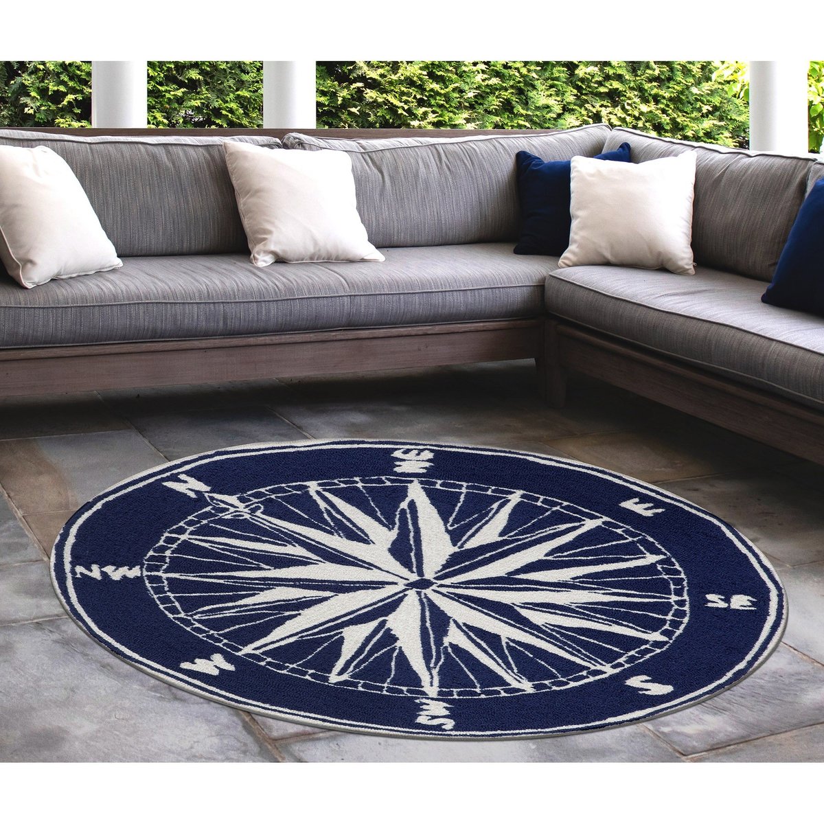 Liora Manne Front Porch Compass Rugs, Beach Themed Round Area Rugs