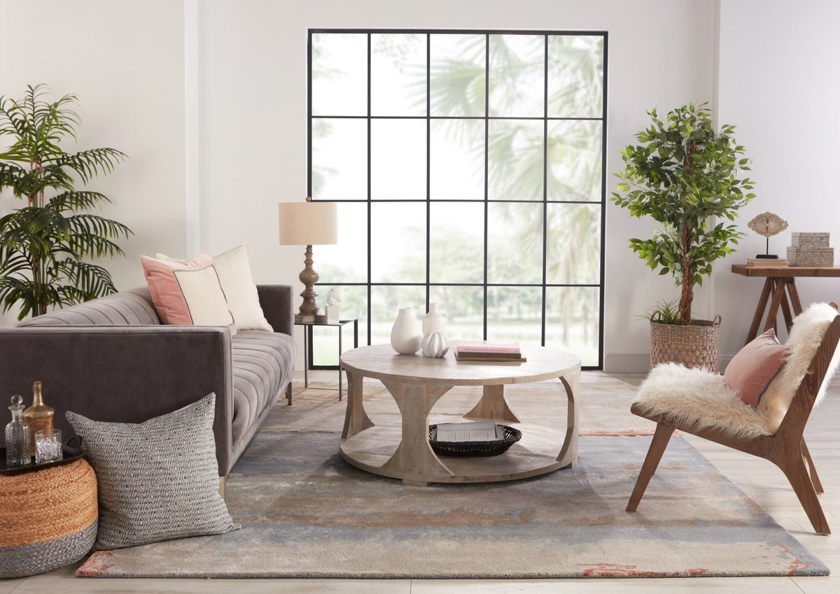 Soft Focus - Large Living Room Decorating Tips