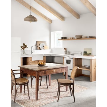 20 Farmhouse Dining Room Decor Ideas & Pictures
