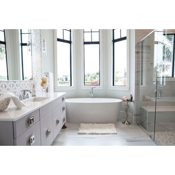 Wash in Style: 26 Bathroom Rug Ideas