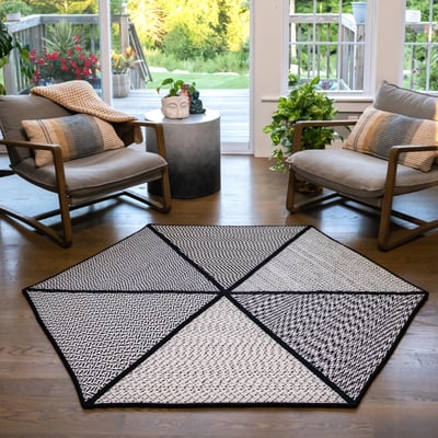 Spindrift Black/White Braided Outdoor Area Rug