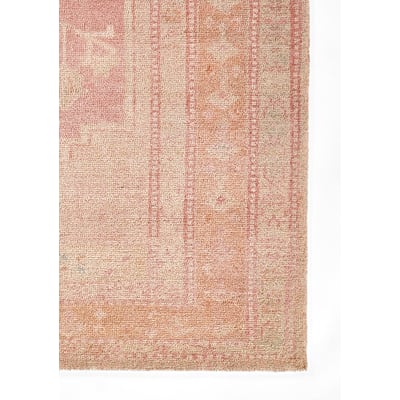 Luna LNA-3 Pink Hand-Tufted Area Rug