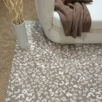 Fauna Cheetah Wool Hand-Tufted Area Rug