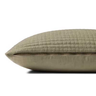 Christopher Pillow PJBR0002