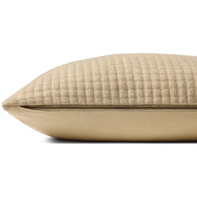 Christopher Pillow PJBR0002