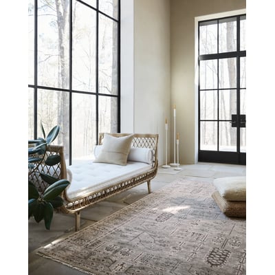 Salinas Ginerva Wool Hand-Knotted Area Rug