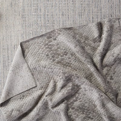 Clamor Conlan Wool Handmade Area Rug