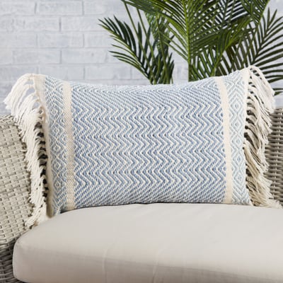 Liri Pillow Iker Light Blue/Ivory Outdoor