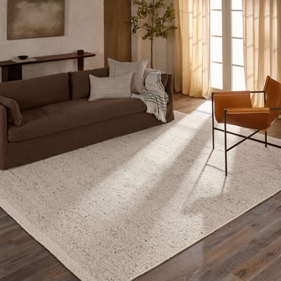 Leona Amgala Wool Handmade Area Rug