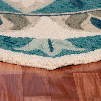 Flair Avery Wool Hand-Tufted Non-Slip Backing Area Rug