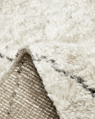美品絨毯　２１９ｘ２９９ｃｍ　２１ｋｇ Solo Rugs Shaggy Moroccan S-1121 Moroccan White Wool Area Rugs