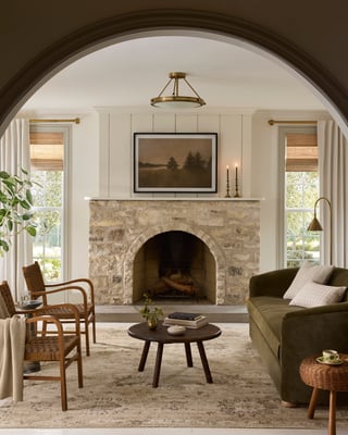 Magnolia Home by Joanna Gaines x Loloi Pace PAC-05 Traditional