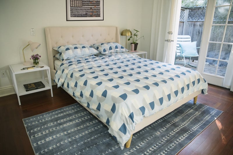 Cool Blues - Minimalist Bedroom Decor Ideas