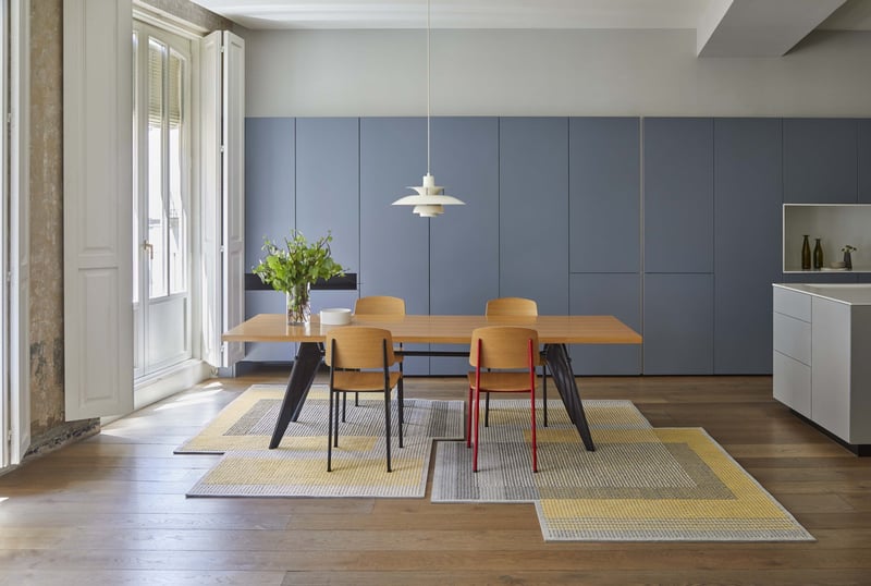 Creating a Focal Wall- Blue Dining Room Decor Ideas