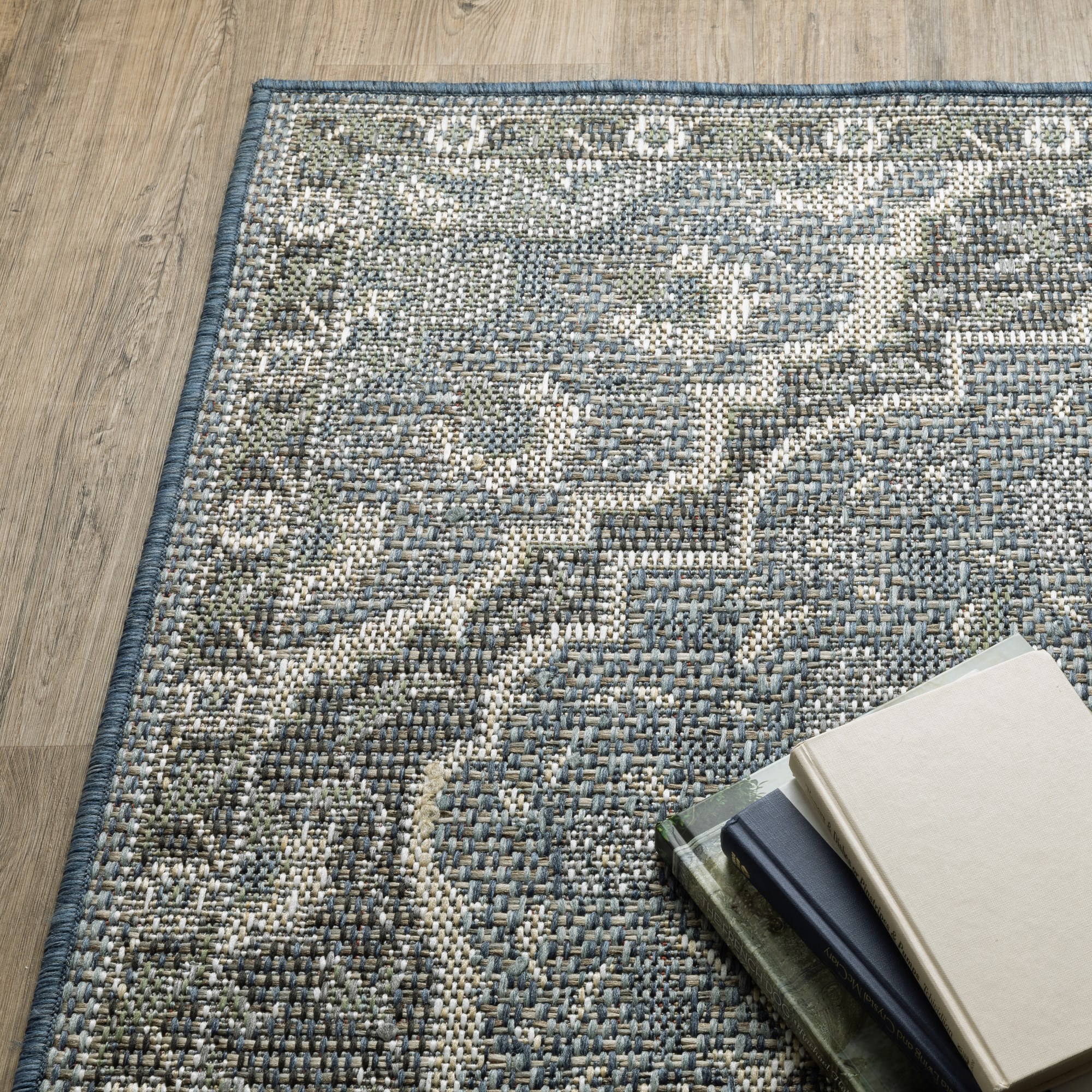 Oriental Weavers Cyprus 228 Traditional / Oriental Area Rugs Rugs Direct