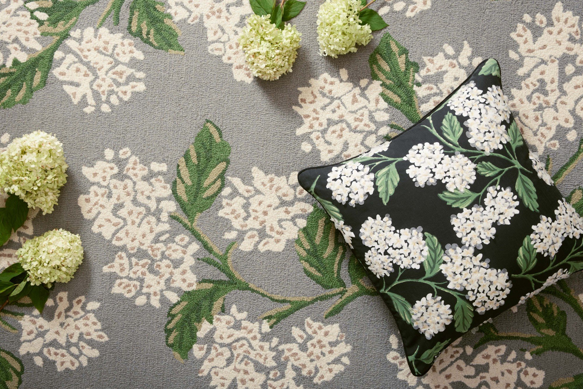 Rifle Paper Co. x Loloi Joie Hydrangea JOI-04 Botanical Wool Area
