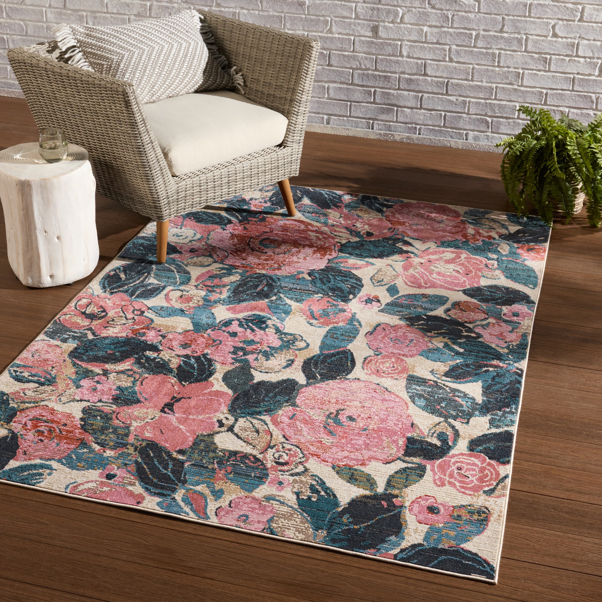 Vibe by Jaipur Living Swoon Illiana Floral / Botanical Area