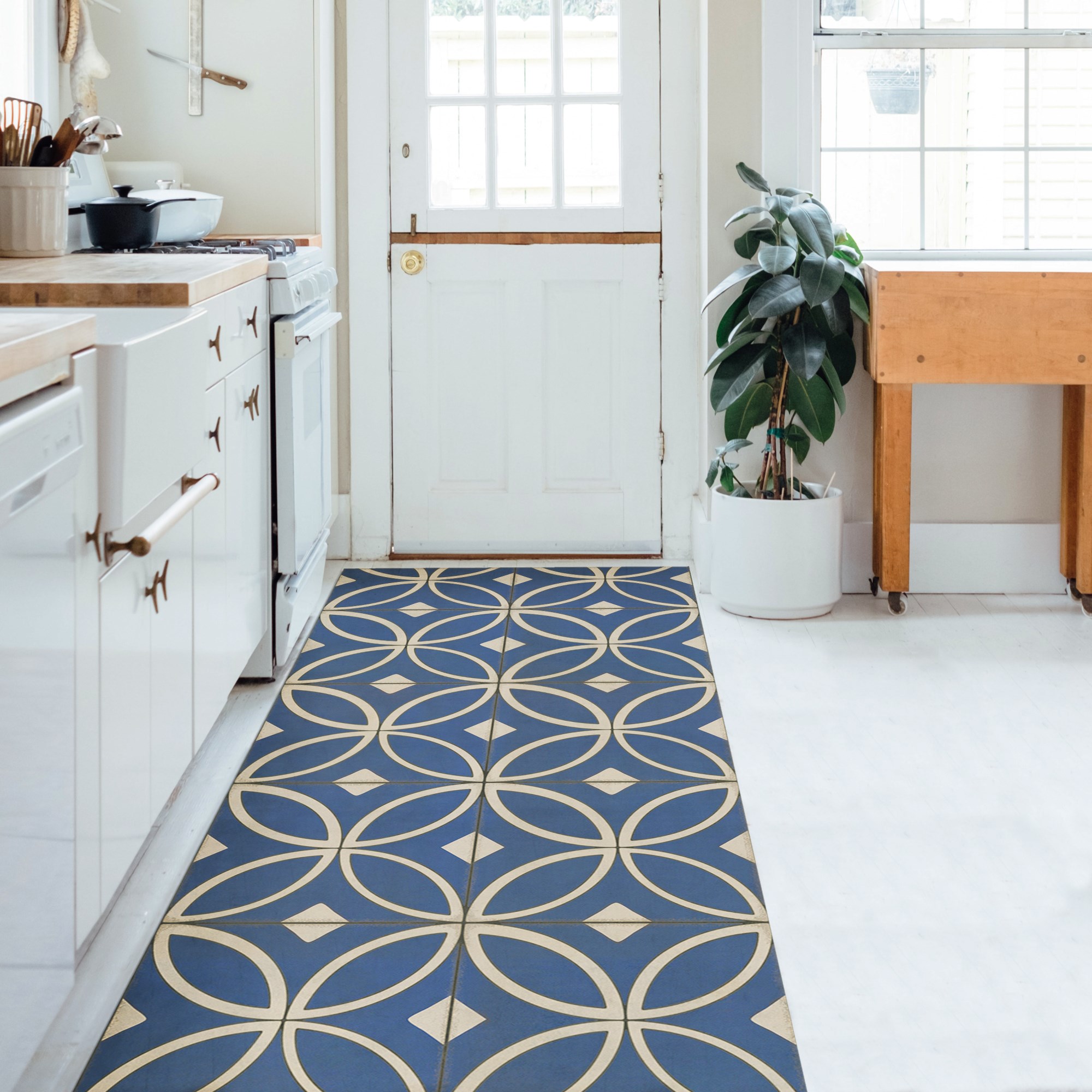 Spicher and Company Classic Vintage Vinyl Pattern 70 Rugs
