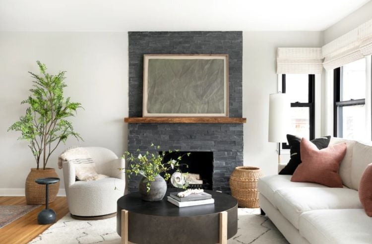 Go Bold: 36 Black Living Room Ideas | Rugs Direct